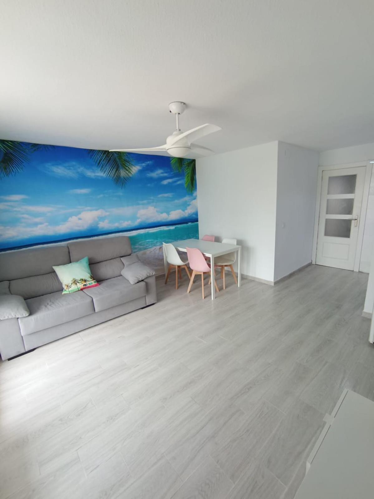 Apartment Enfrente La Playa *